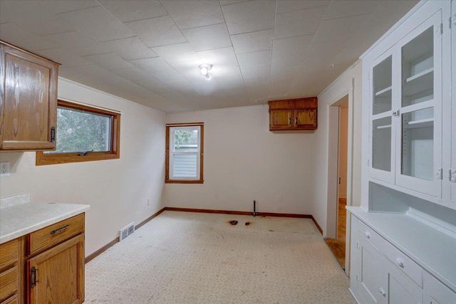 401 S Montgomery Street, Watertown, WI 53094