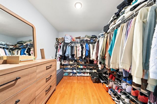 60 Avery St, New Bedford, MA 02745