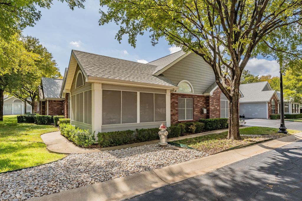 918 Bridges Drive, Arlington, TX 76012 — photo 4