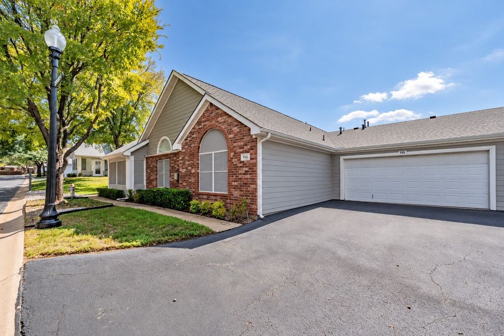 918 Bridges Drive, Arlington, TX 76012 — photo 5