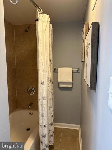 1123 WARD ST, Baltimore, MD 21230