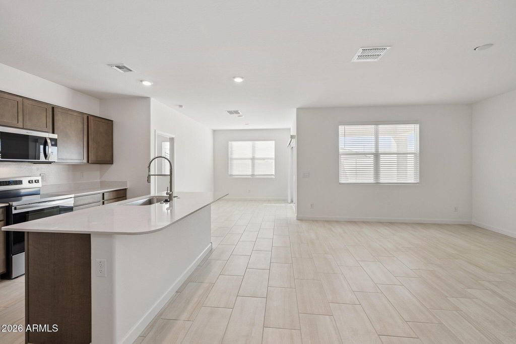 23964 W YAVAPAI Street, Buckeye, AZ 85326 — photo 3