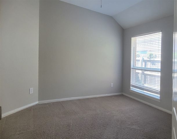 618 Rivercove Drive, Garland, TX 75044