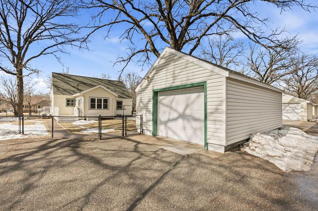 1412 9th Avenue N, Saint Cloud, MN 56303