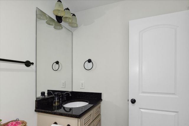 185 Hillside Cove Ln, Woodbury, TN 37190