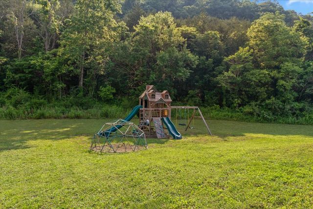 185 Hillside Cove Ln, Woodbury, TN 37190