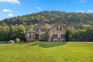 185 Hillside Cove Ln, Woodbury, TN 37190