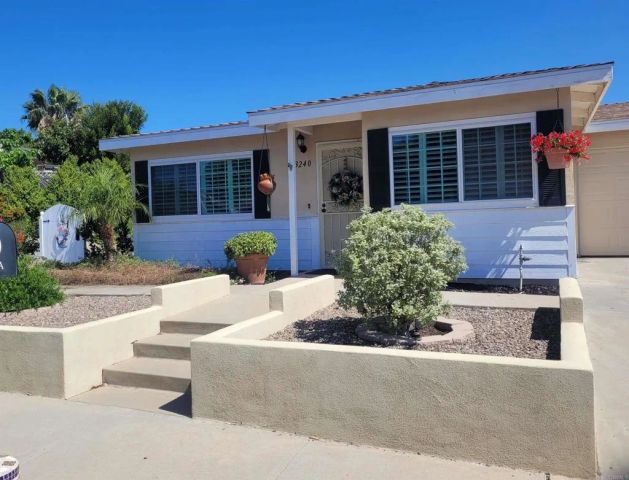 3240 Calle Osuna, Oceanside, CA 92056