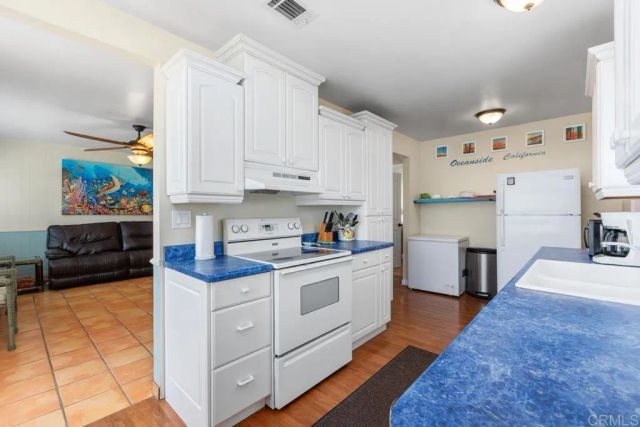 3240 Calle Osuna, Oceanside, CA 92056