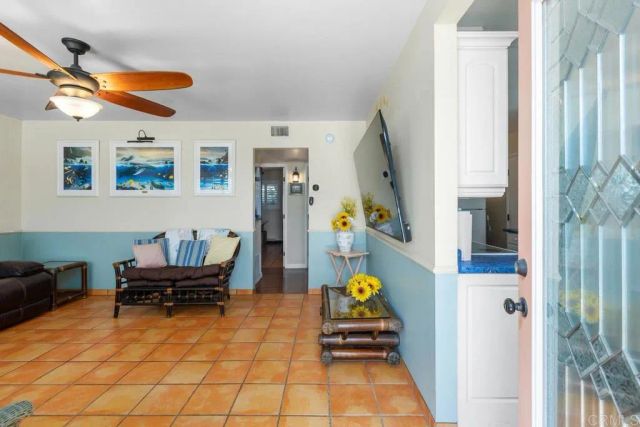 3240 Calle Osuna, Oceanside, CA 92056
