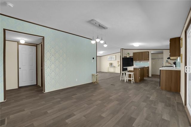 13984 Victoria Dr, Victorville, CA 92395