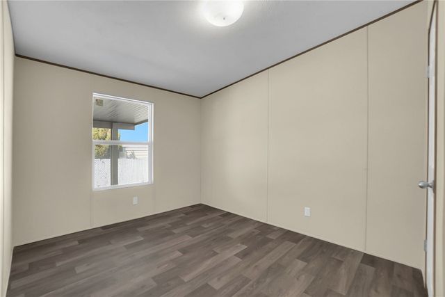 13984 Victoria Dr, Victorville, CA 92395