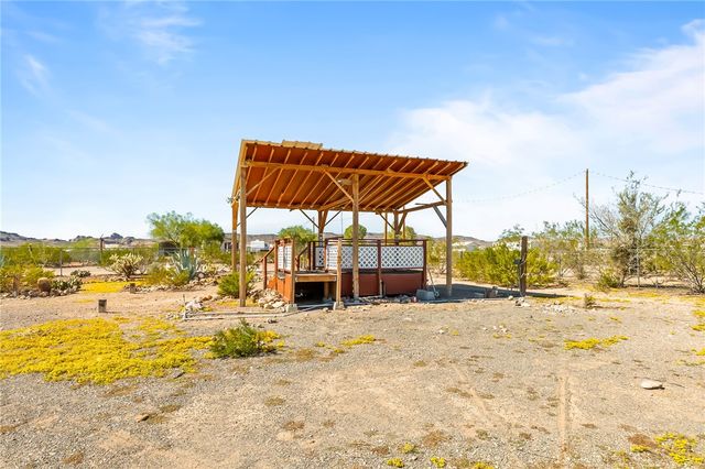 3534 N Eloy Road, Golden Valley, AZ 86413