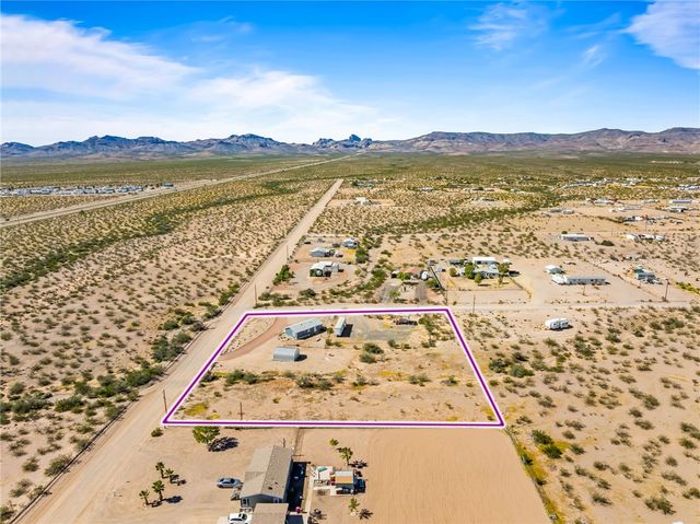 3534 N Eloy Road, Golden Valley, AZ 86413