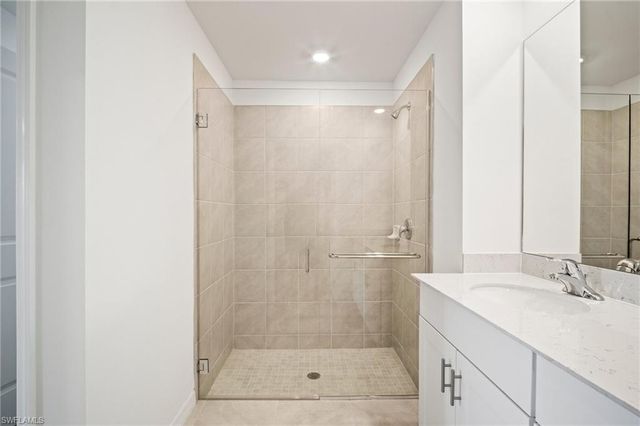 17556 monte isola WAY, North Fort Myers, FL 33917