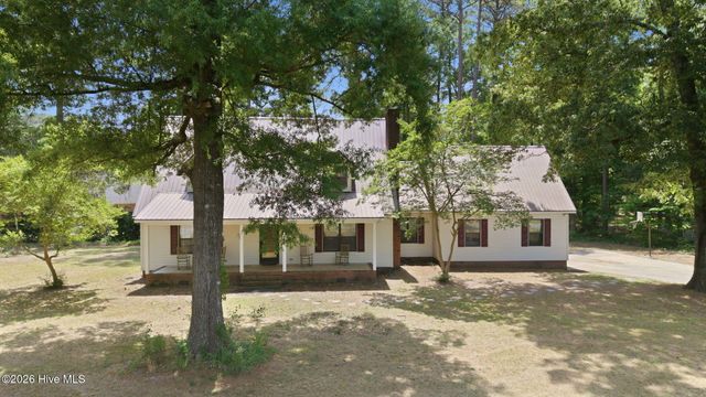 934 Falcon Circle, Greenville, NC 27834