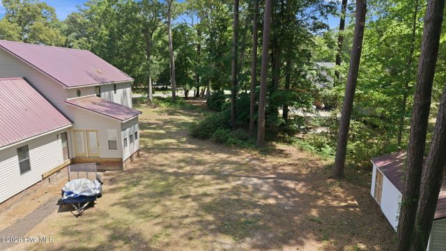 934 Falcon Circle, Greenville, NC 27834