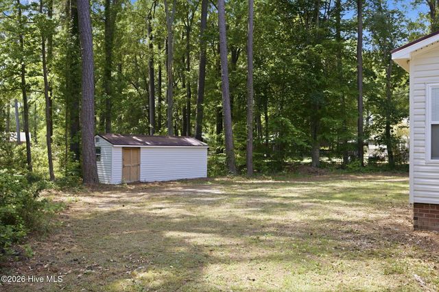 934 Falcon Circle, Greenville, NC 27834