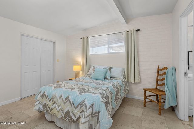 1524 W La Pasadita Street, Tucson, AZ 85705