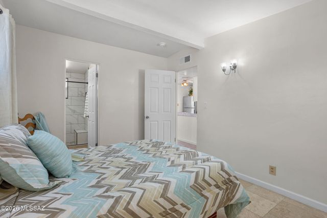 1524 W La Pasadita Street, Tucson, AZ 85705