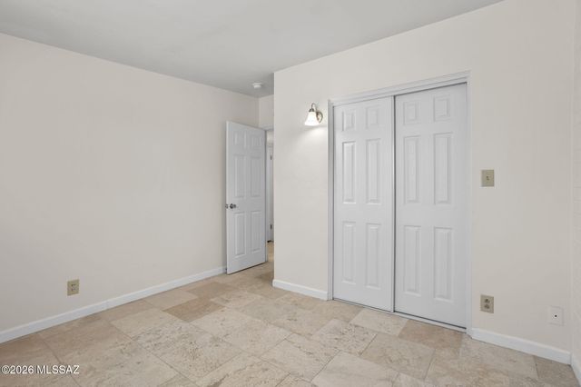 1524 W La Pasadita Street, Tucson, AZ 85705