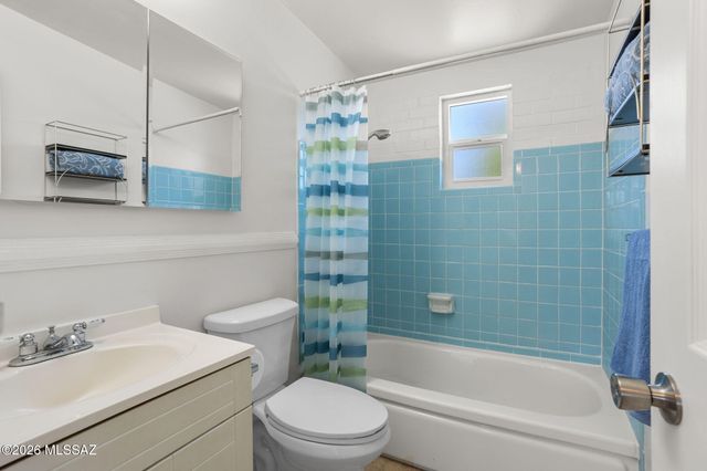 1524 W La Pasadita Street, Tucson, AZ 85705
