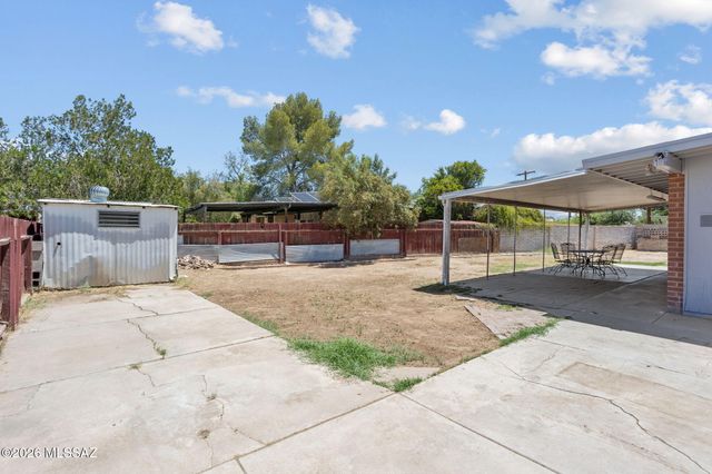 1524 W La Pasadita Street, Tucson, AZ 85705