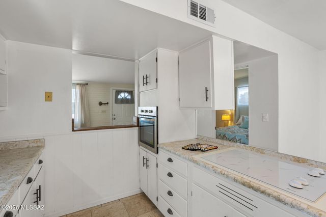 1524 W La Pasadita Street, Tucson, AZ 85705