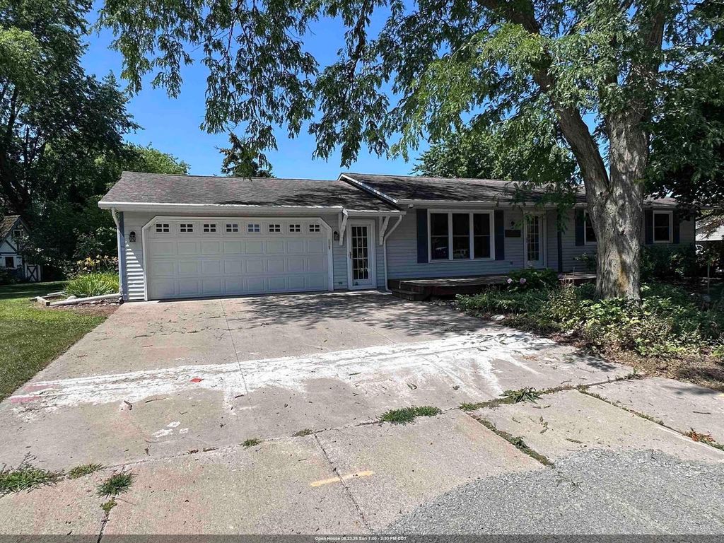 220 SHORT STREET, Wrightstown, WI 54180