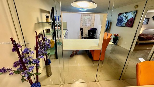 410 SE 2nd Street 219, Hallandale Beach, FL 33009