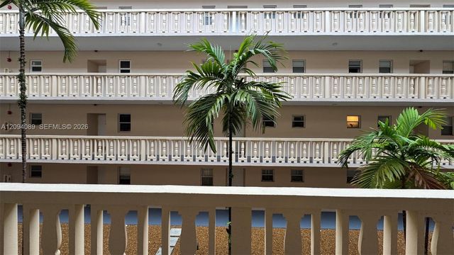 410 SE 2nd Street 219, Hallandale Beach, FL 33009