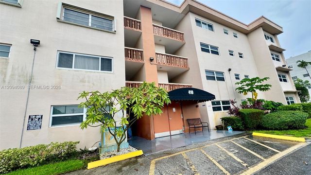 410 SE 2nd Street 219, Hallandale Beach, FL 33009
