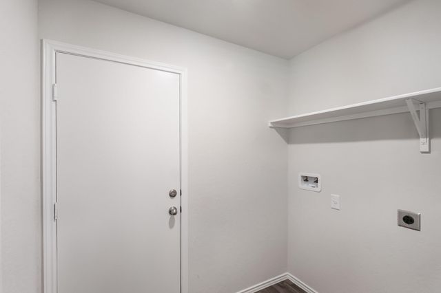 3917 Bronco Station Lane, League City, TX 77573