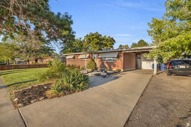 366 N 175 E, North Salt Lake, UT 84054