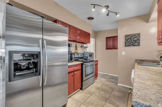 366 N 175 E, North Salt Lake, UT 84054