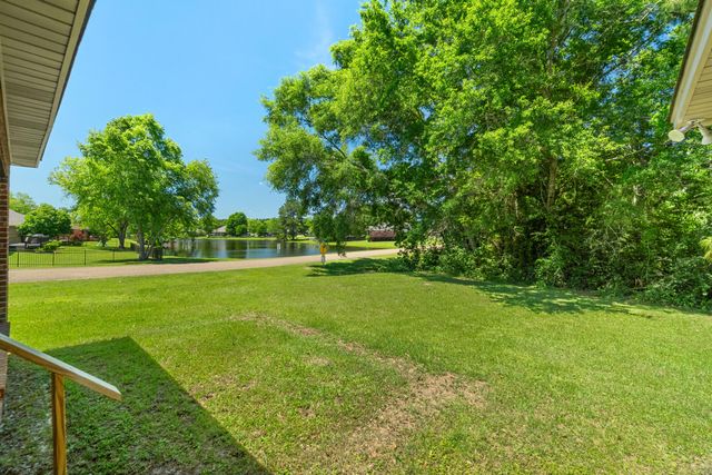 2 Sunline Dr., Petal, MS 39465