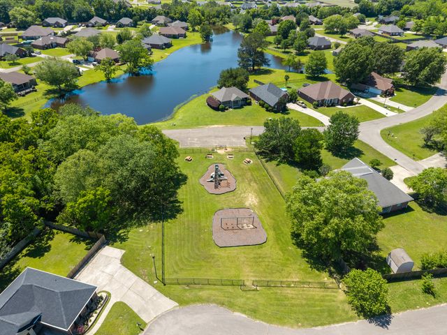 2 Sunline Dr., Petal, MS 39465