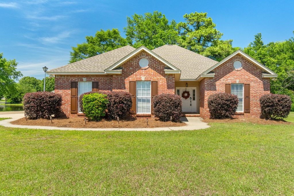 2 Sunline Dr., Petal, MS 39465