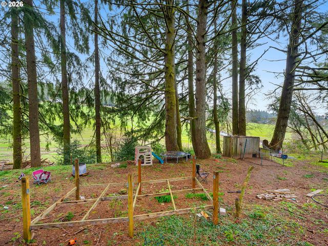 7001 Sw WINTERS Rd, Cornelius, OR 97113