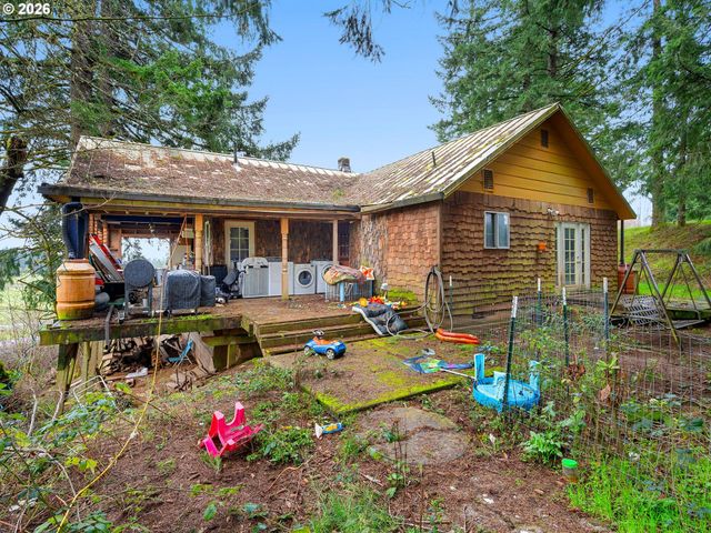 7001 Sw WINTERS Rd, Cornelius, OR 97113