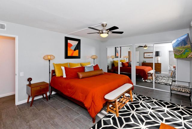 1161 E El Escudero, Palm Springs, CA 92262