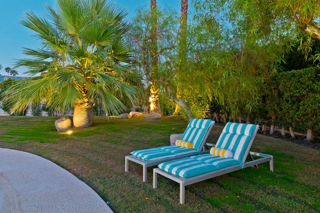 1161 E El Escudero, Palm Springs, CA 92262