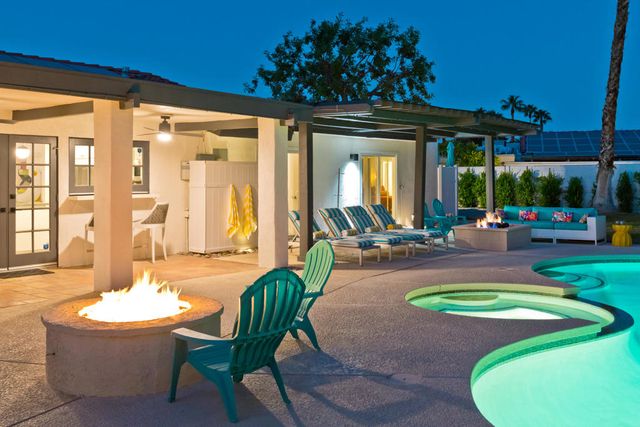 1161 E El Escudero, Palm Springs, CA 92262