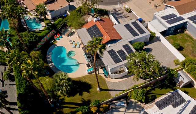 1161 E El Escudero, Palm Springs, CA 92262