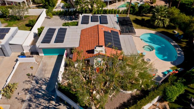 1161 E El Escudero, Palm Springs, CA 92262