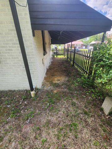 1150 E Olmstead Avenue, Evansville, IN 47711