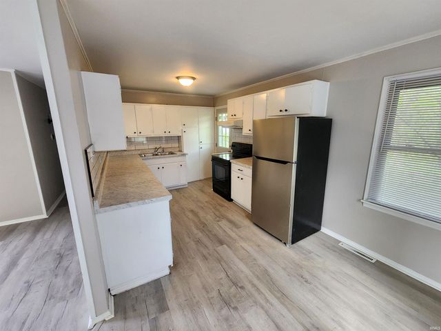 1150 E Olmstead Avenue, Evansville, IN 47711