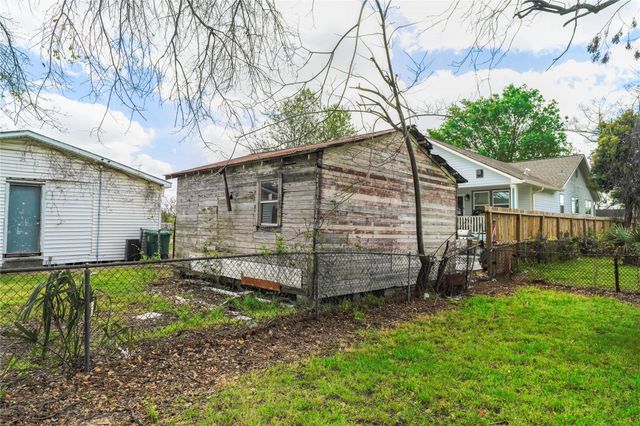 6515 Lloyd Street, Houston, TX 77022