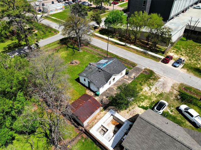 6515 Lloyd Street, Houston, TX 77022