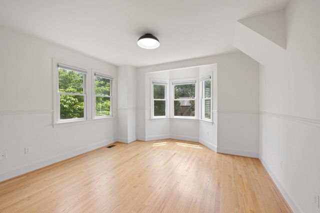 4830 BRANDYWINE ST NW, Washington, DC 20016